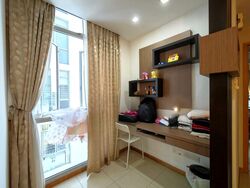 The Lakeshore (D22), Condominium #525790581